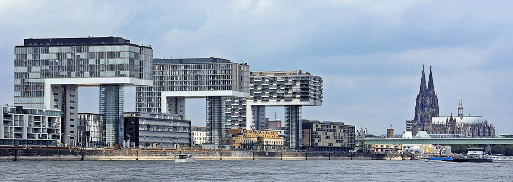 germany-cologne-sea-buildings