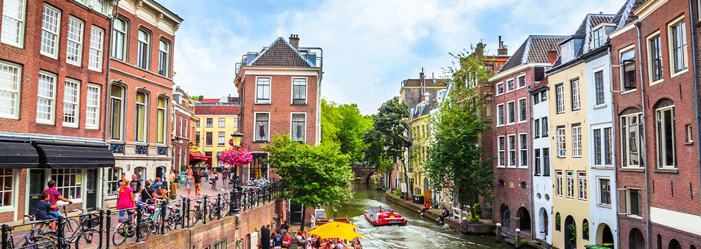 netherlands-utrecht-medieval-town