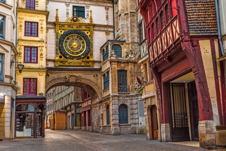 france-normandy-rouen-gros-horloge