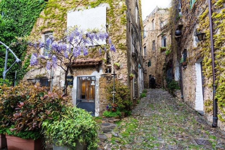 Bussana Vecchia, Liguria