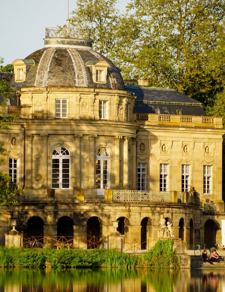 View of the Monrepos Palace in Ludwigsburg