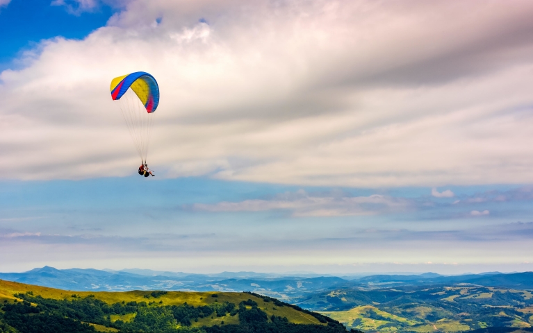 skidiving_carpathians_1