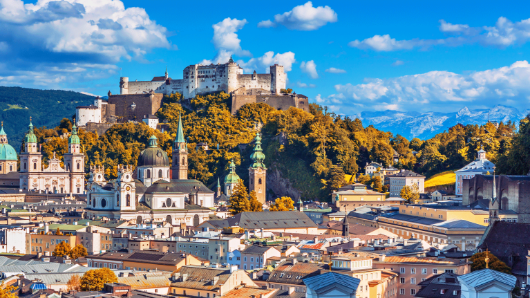 austria-salzburg-castle-autumn-panorama-castle-view