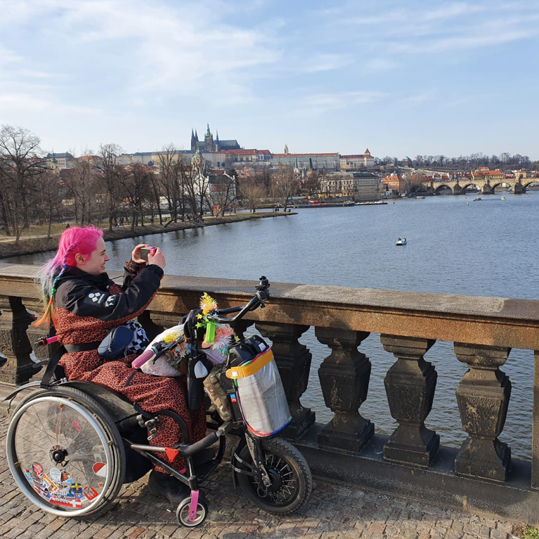 kris-prague-czech-republic-bridge-river-panorama