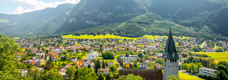 liechtenstein-balzers-panorama-mountains-summer