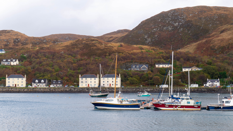 united-kingdom-scotland-mallaig-harbour-boats